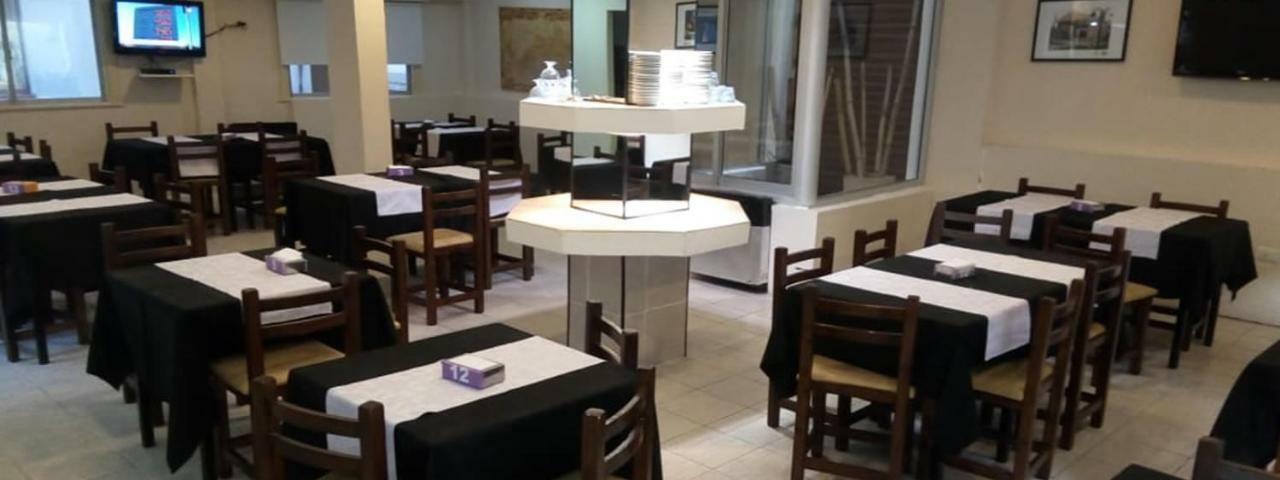 马德普拉塔奥玛商务酒店 外观 照片